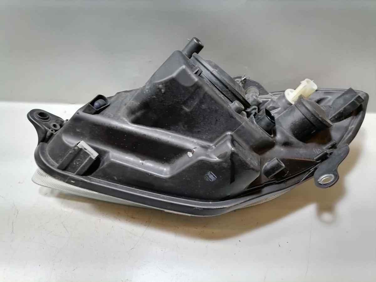 Skoda Roomster original Scheinwerfer vorn rechts Halogen H4 Bj.2008